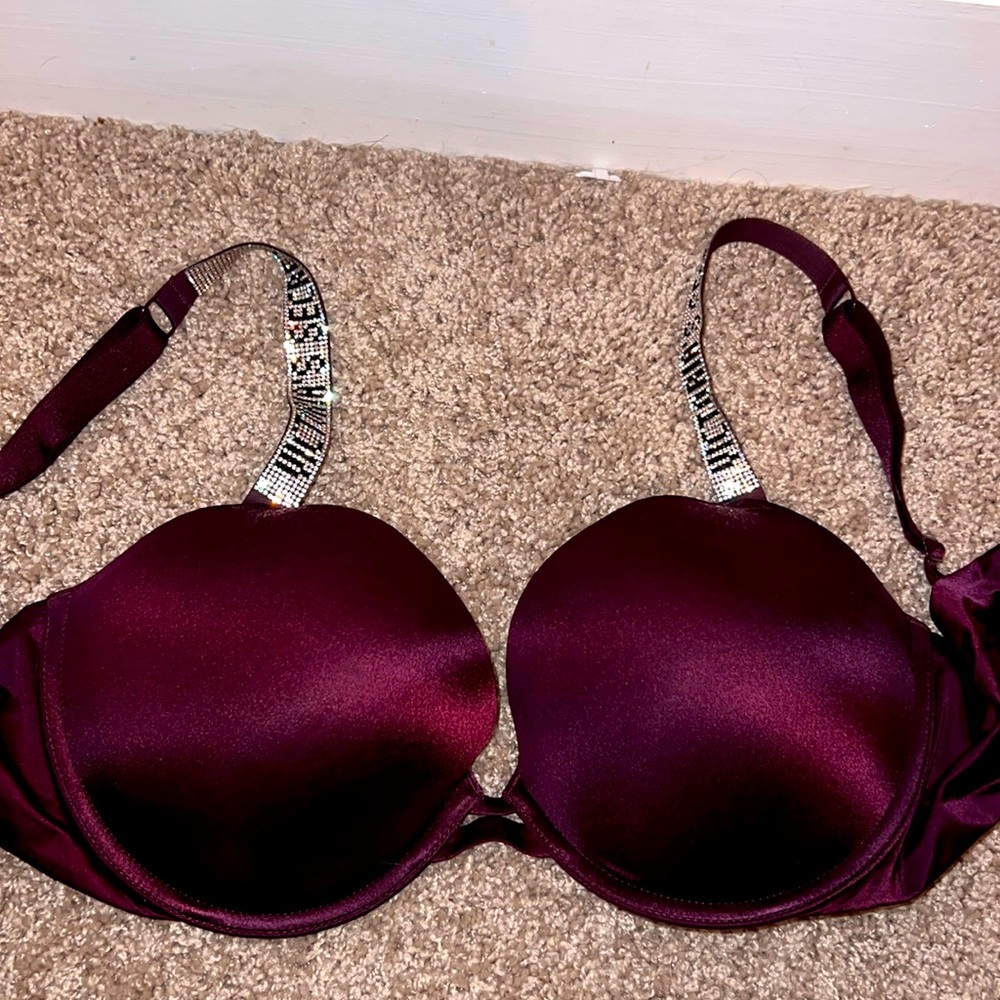 victoria’s secret rinestone strap bombshell push-up bra